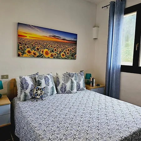 Baia Di Ulisse * Porto Pozzo