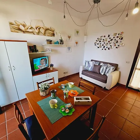 Baia Di Ulisse Apartment